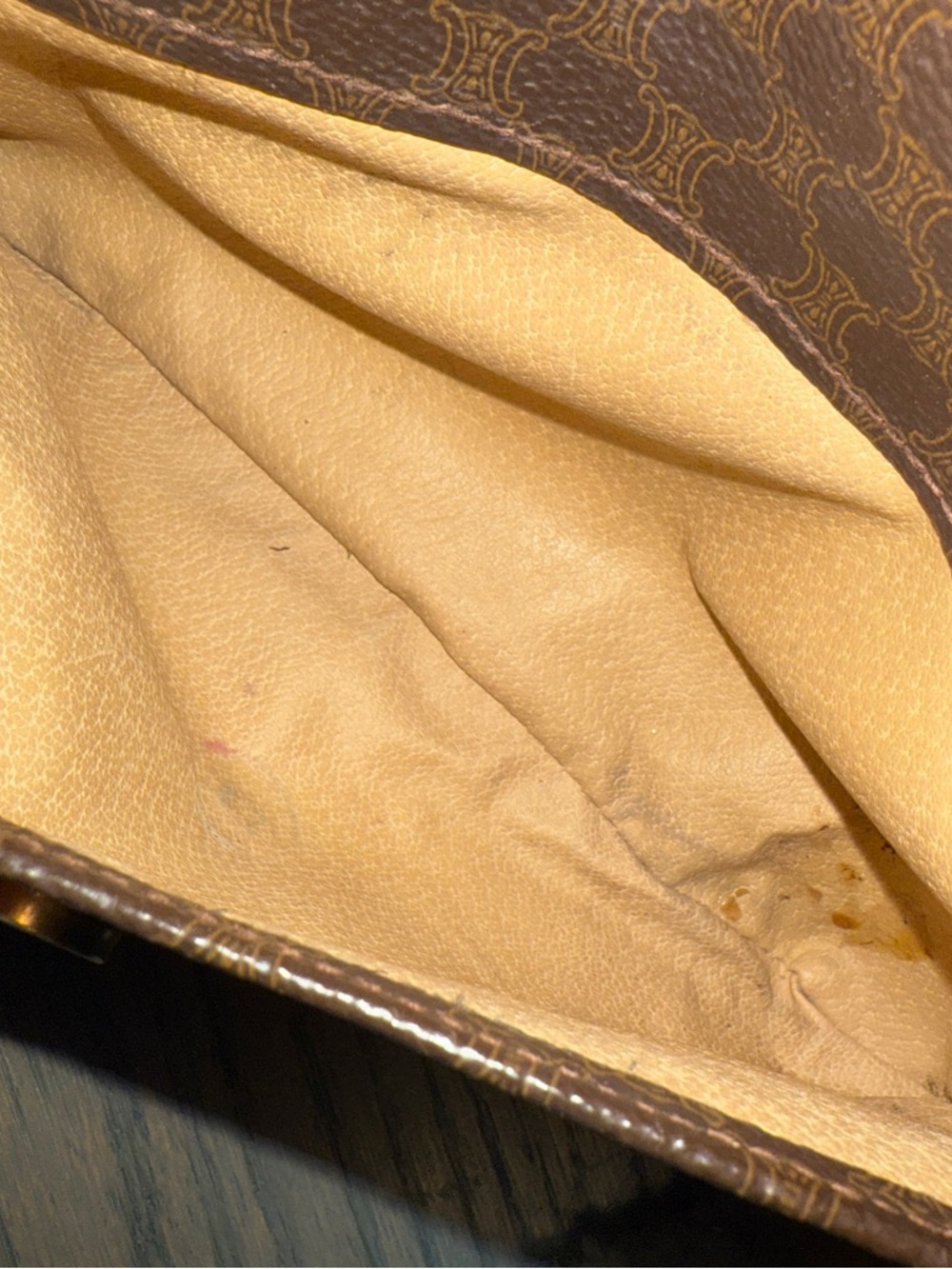 Celine Vintage Macadam Leather Flap Crossbody bag w/ Triomphe Logo Patch w/ COA - Picture 13 of 15